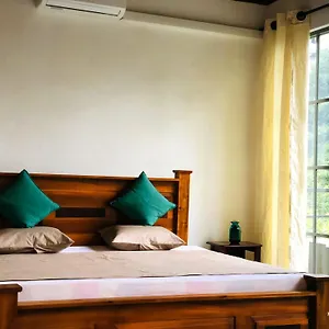 Barefoot Hostel Kandy